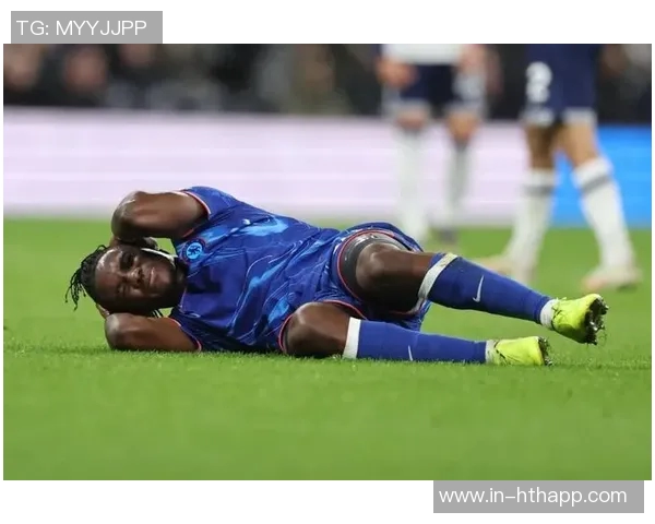 曼联总监威尔科克斯叫停马拉西亚转会计划引发关注 曼联总监威尔科克斯叫停马拉西亚转会计划引发关注