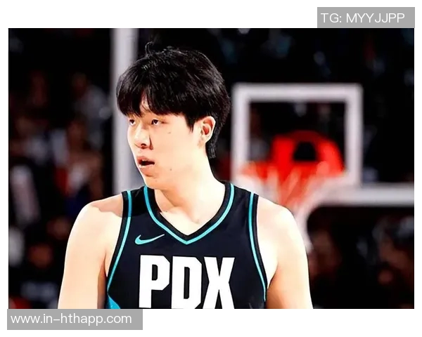 杨瀚森逐渐适应高强度比赛展现出色表现赢得球迷赞誉